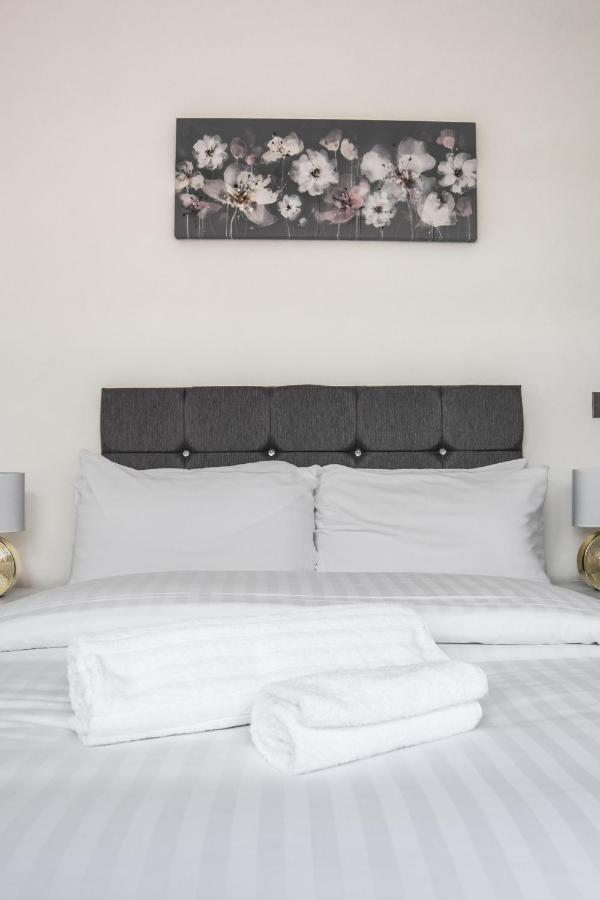 Morland Apartments - Hornchurch London Ngoại thất bức ảnh