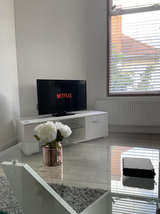 Morland Apartments - Hornchurch London Ngoại thất bức ảnh